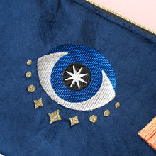 Load image into Gallery viewer, velvet all seeing eye crystal pouch