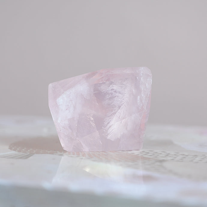extra gemmy rose quartz | freeform K