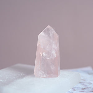 extra gemmy rose quartz | tower e