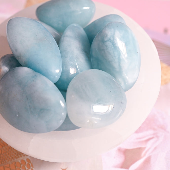 high-grade aquamarine tumble stones