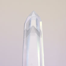 Load image into Gallery viewer, phantom lemurian point on stand