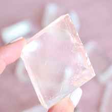 Load image into Gallery viewer, optical calcite rhombus