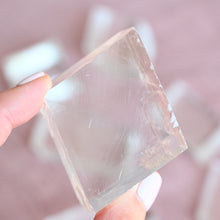 Load image into Gallery viewer, optical calcite rhombus