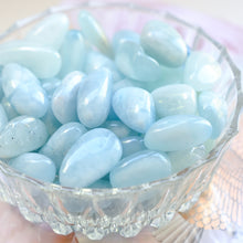Load image into Gallery viewer, high-grade aquamarine tumble stones
