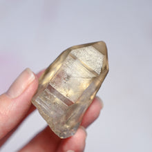 Load image into Gallery viewer, citrine lemurian points